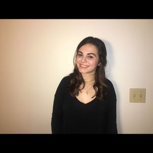 Meet your Posher, Holly